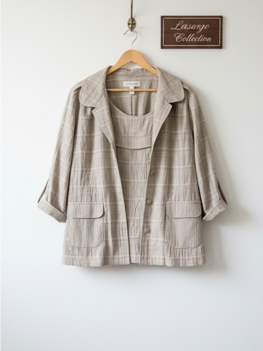 Lasania Vintage Plaid 2Pc Jacket & Tank Blouse Set Neutral Beige Tan Size 10P